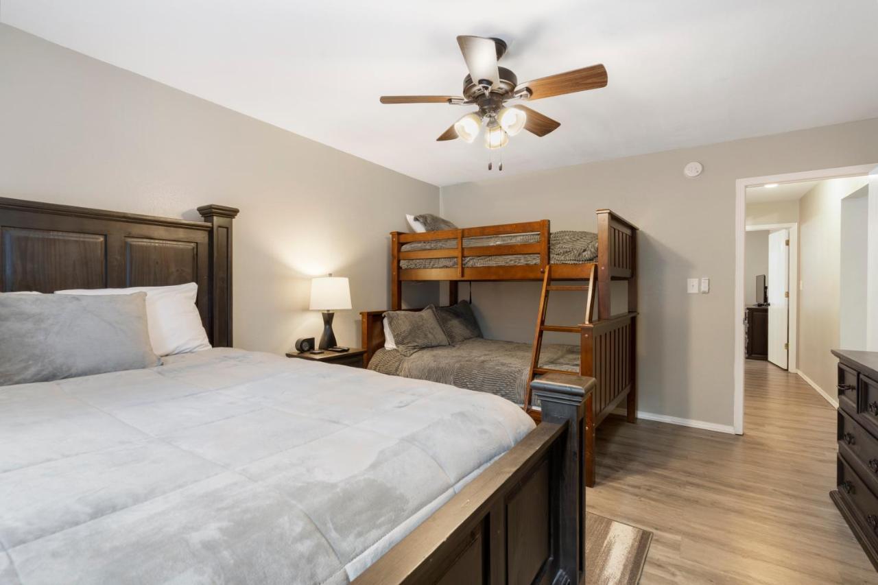Table Rock Resorts At Indian Point Bagian luar foto
